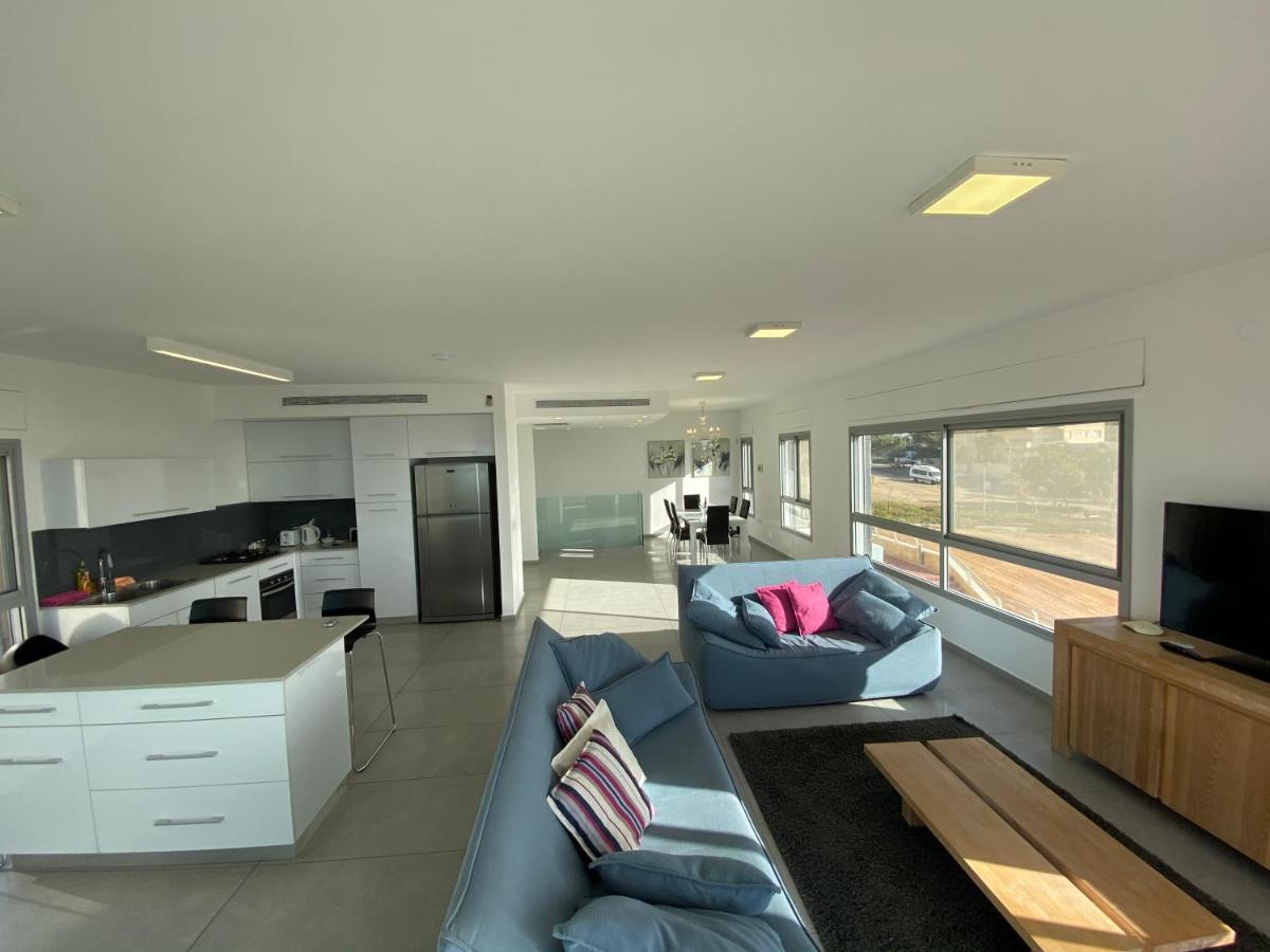 Seascape Terraces Netanya Villa Exteriör bild