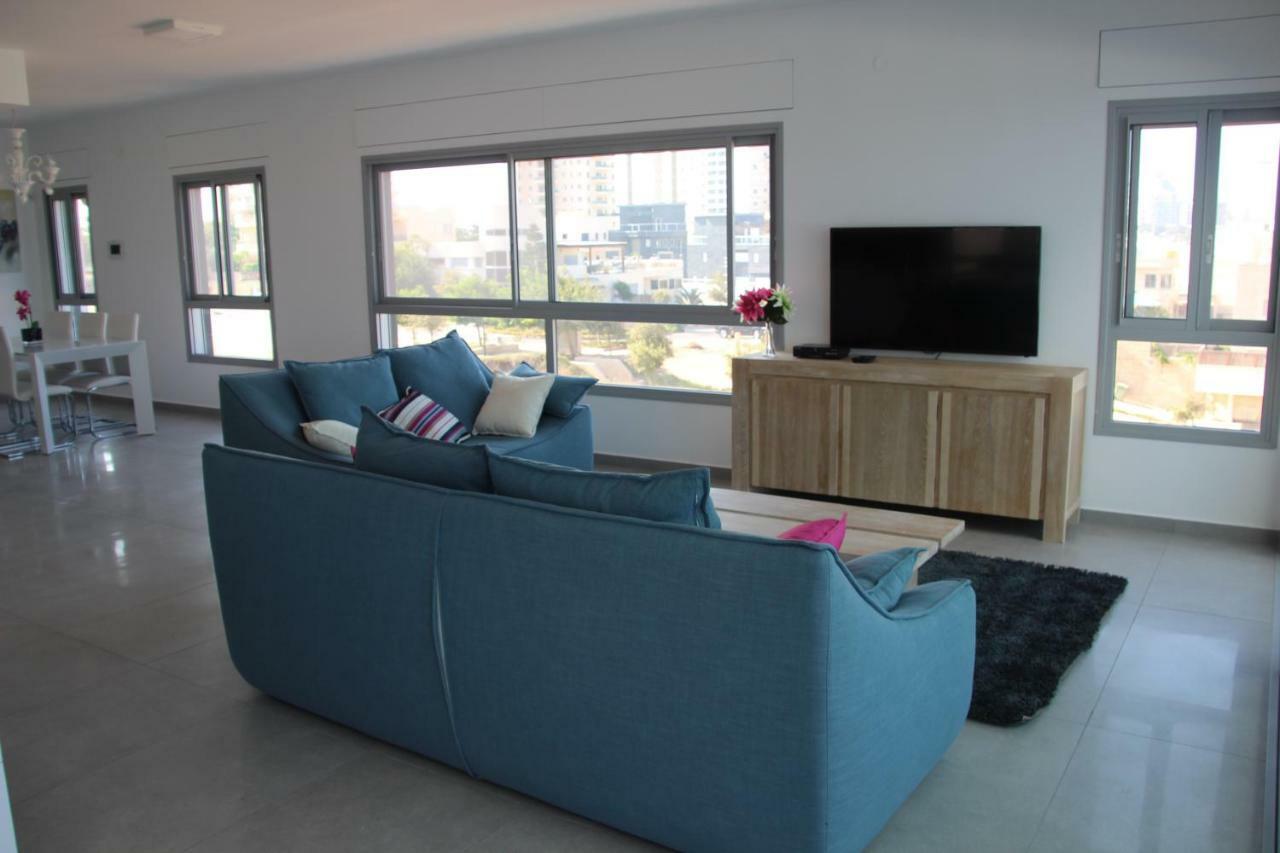 Seascape Terraces Netanya Villa Exteriör bild