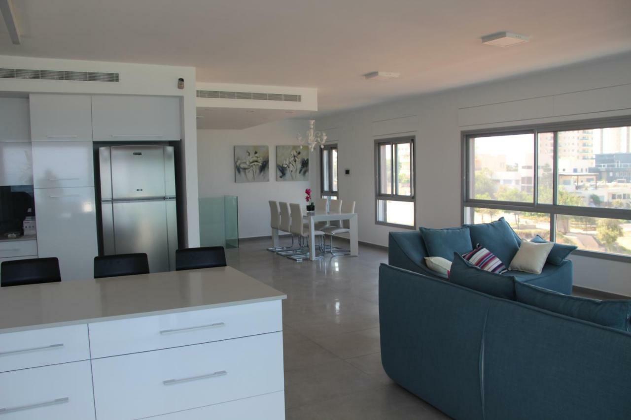 Seascape Terraces Netanya Villa Exteriör bild
